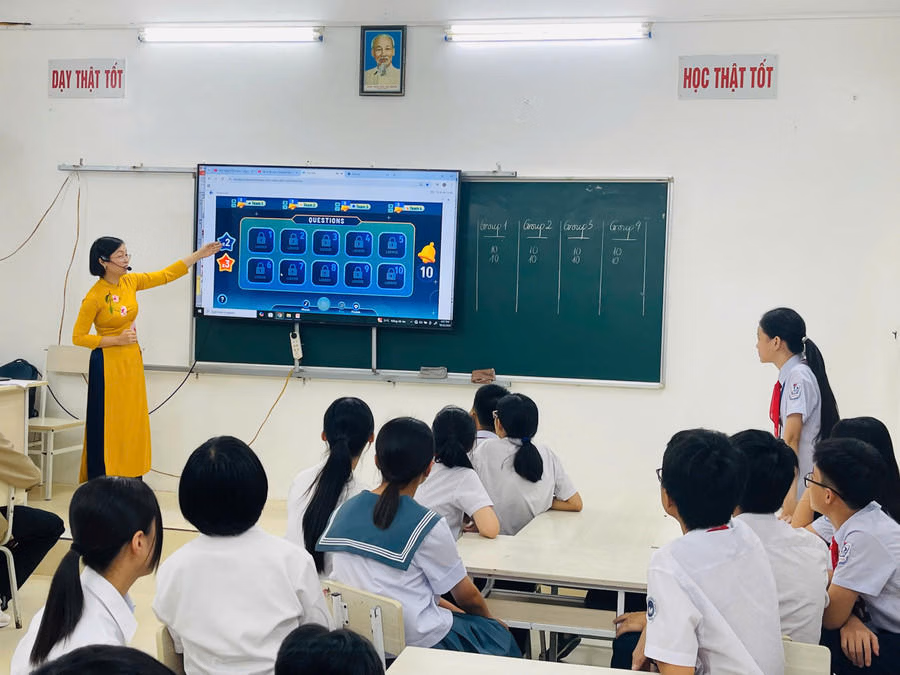 Ứng dụng CNTT trong tiết học Tiếng Anh tại Trường THCS Trần Bích San